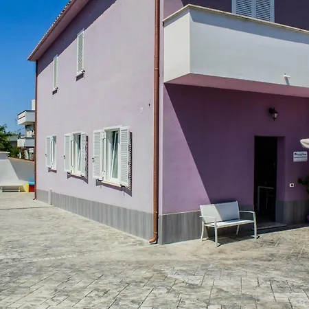 Odemaris Bed and breakfast Anzio