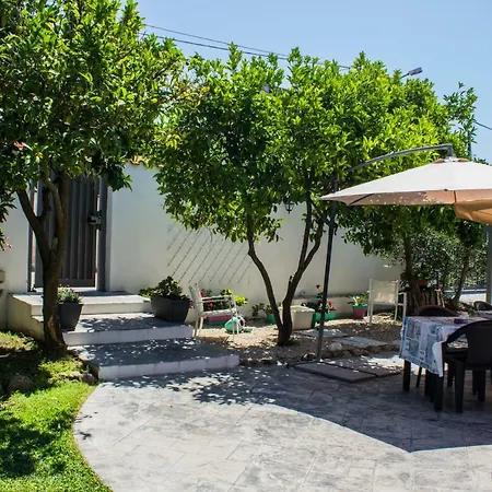 Odemaris Bed and breakfast *